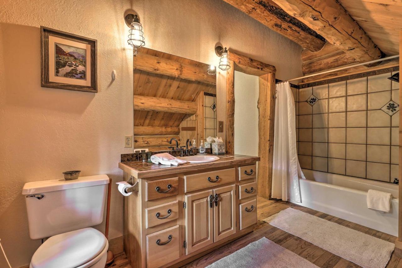 Cozy Breckenridge Cabin With Deck, 8 Mi To Gondola Kültér fotó